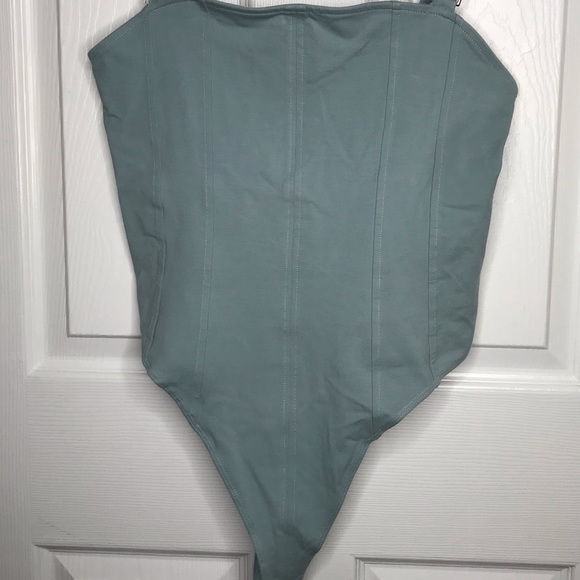 🎀3/$35 Thong bodysuit from H&M🎀 - Picture 6 of 9